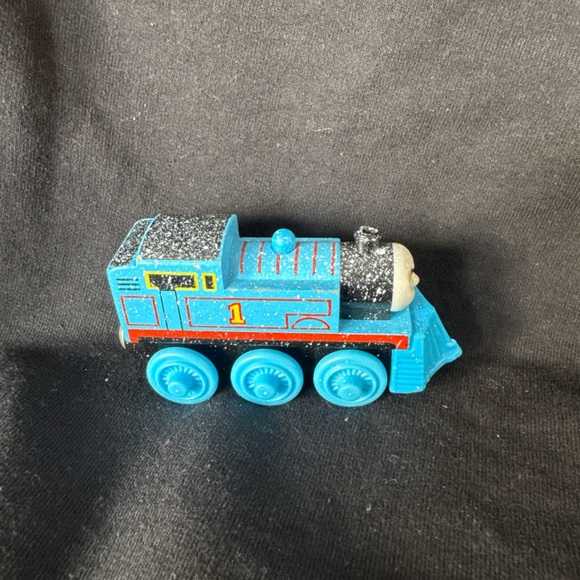 Thomas Winter Wonderland Snow Covered Train Tank Engine Friends Wooden 2006 - Picture 7 of 13